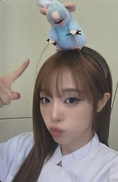 YENA 5th mini album LOVE CATCHER Applemusic POB Photocard