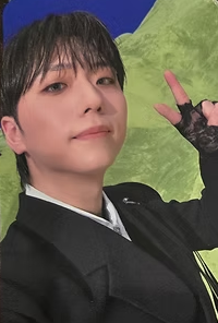 XDINARY HEROES LXVE to DEATH POB Photocard