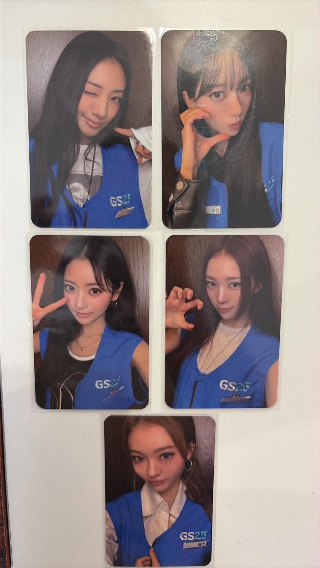MEOVV BITE NOW GS25 POB Photocard