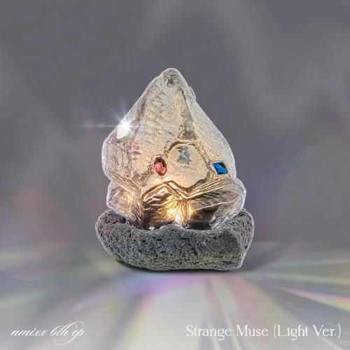 [PREORDER] NMIXX 6th mini album Strange Muse [Light / Limited ver]