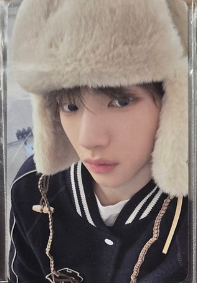 CORTIS COLOR OUTSIDE THE LINES Musicplant POB Photocard