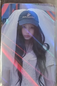 ILLIT MAMIHLAPINATAPAI MAKESTAR POB Photocard