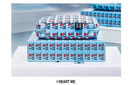 ILLIT 1st Single Album NOT CUTE ANYMORE [Ashley Williams Pouch ver]