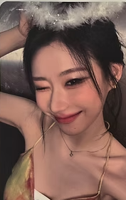 ITZY GIRLS WILL BE GIRLS Special Editon Musicplant POB Photocard
