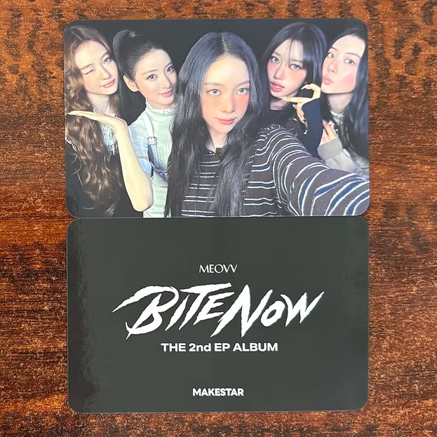 MEOVV 2nd EP Album BITE NOW POB Group Selfie Photocard