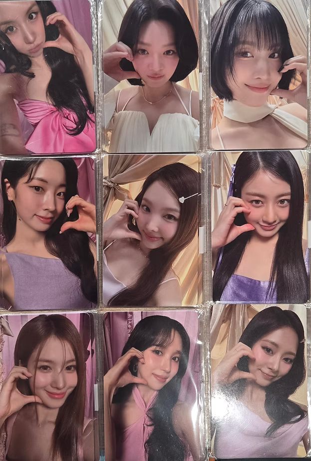 TWICE WORLD TOUR Official MD GIFT PHOTOCARD