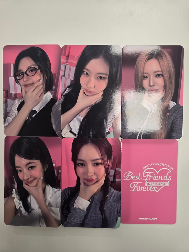ITZY 2026 Season's Greetings FANS SHOP / Musicplant POB Photocard