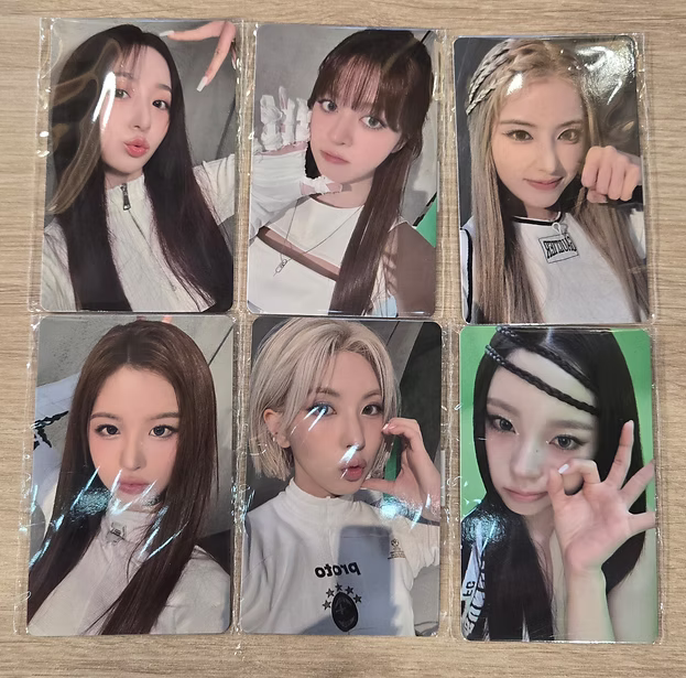 NMIXX Fe304 : FORWARD JYP SHOP POB Photocard