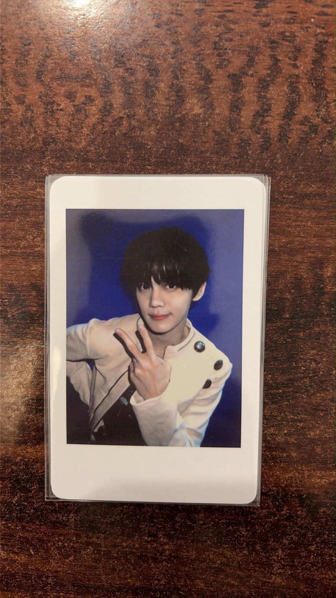 AND2BLE 1st mini album Sequence 01: Curiosity Withmuu Luckydraw Photocard
