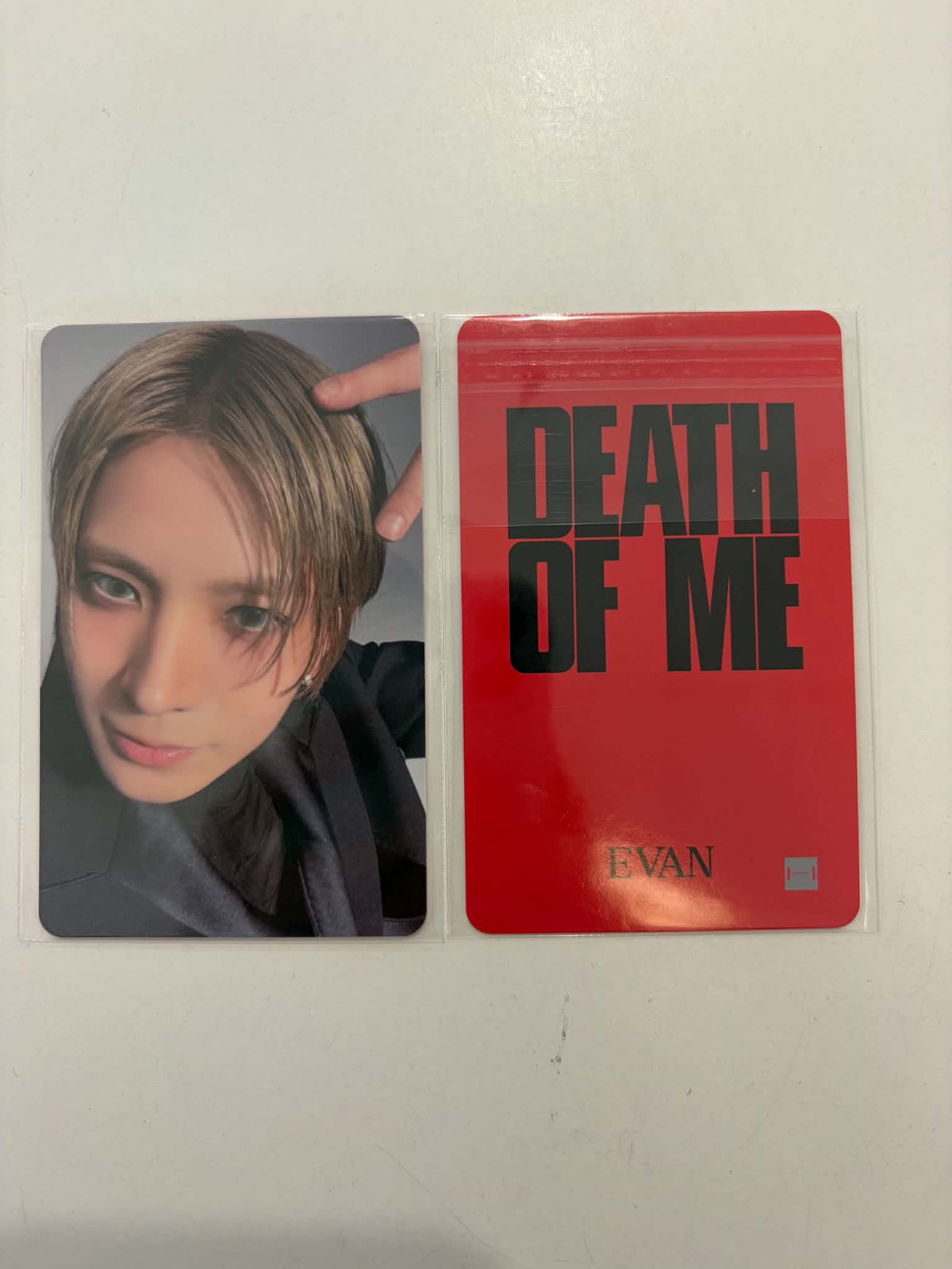 EVAN 1st mini album DEATH OF ME Applemusic Lukcydraw Photocard